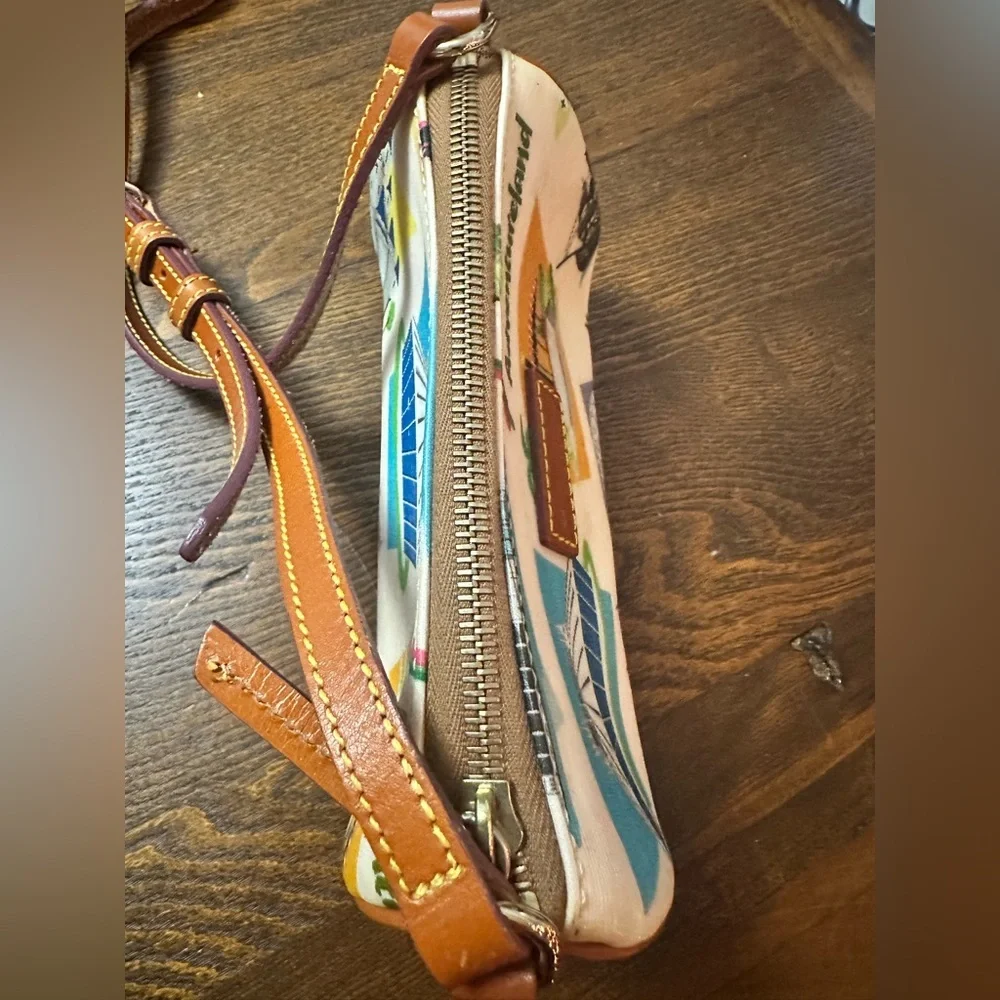 Rare Dooney & Bourke X Disney Parks Walt Disney World Crossbody Bag